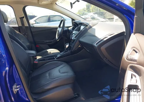 2015 Ford Focus Titanium from USA, damaged, VIN 1FADP3N29FL371969